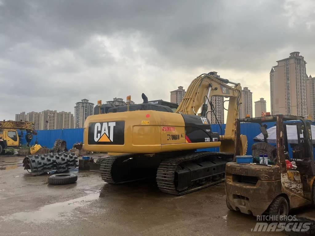 CAT 330 D Paletli ekskavatörler