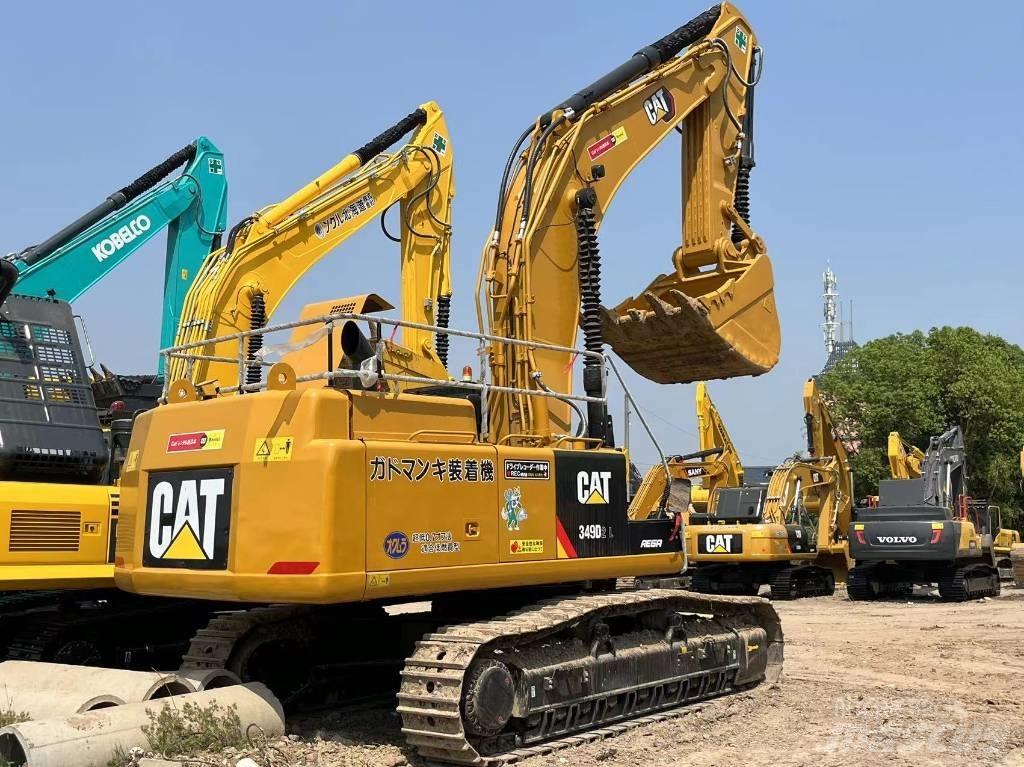 CAT 349 D Paletli ekskavatörler