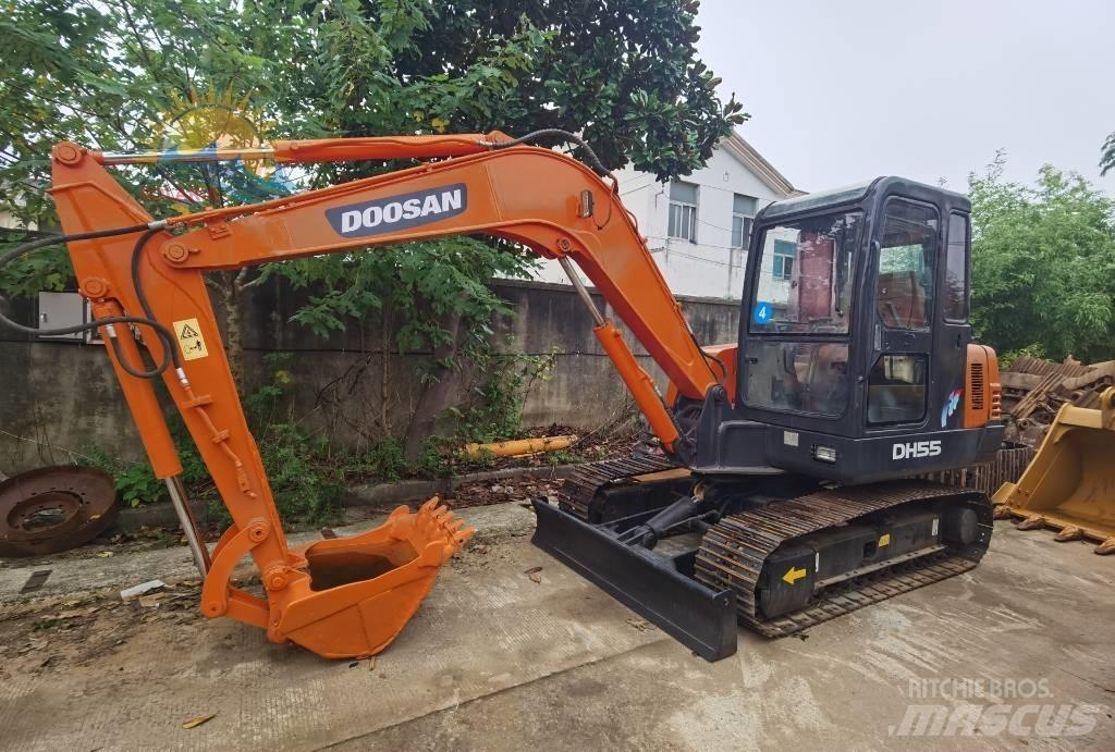 Doosan DH55 Paletli ekskavatörler