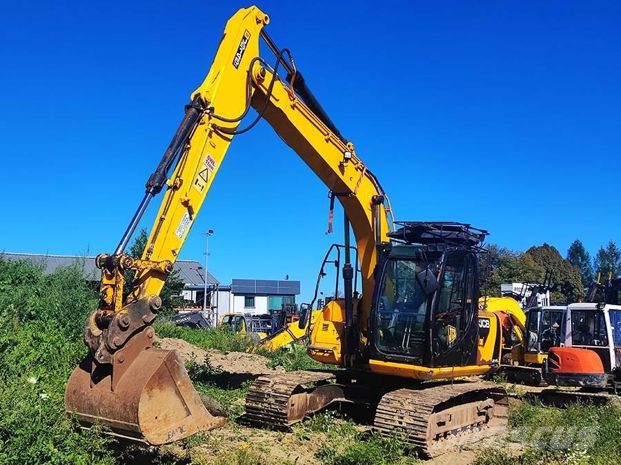 JCB JS145 LC Paletli ekskavatörler