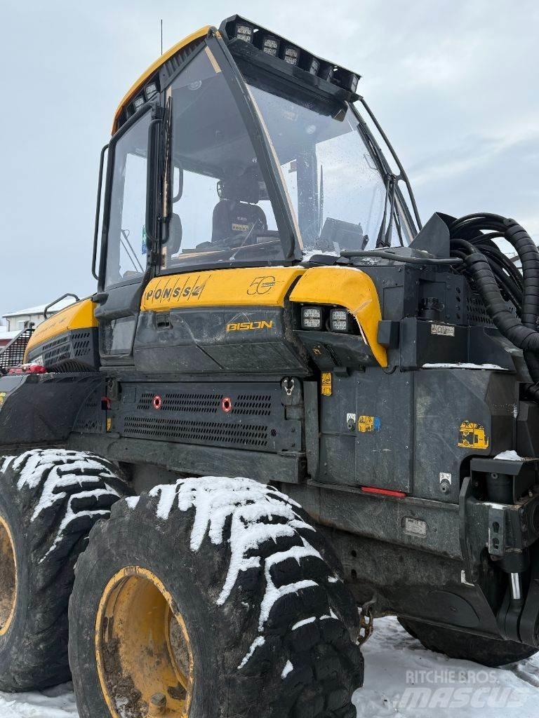 Ponsse Bison Tomruk yükleyici traktörler