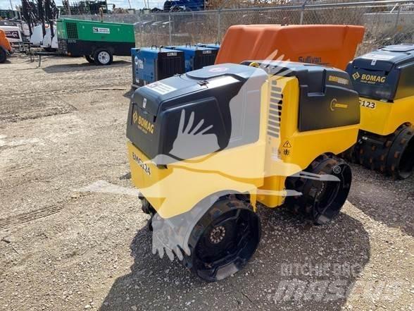 Bomag BMP8500 Çekilir titreşimli silindirler