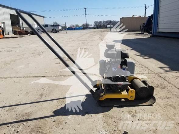 Bomag BVP10/30 Çekilir titreşimli silindirler