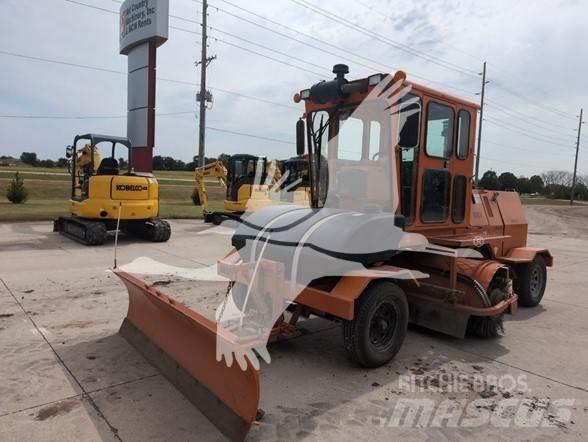 Broce RCT350 Cadde süpürücüler