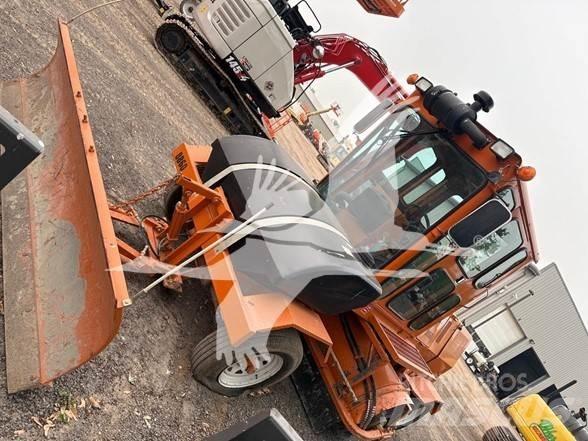 Broce RCT350 Cadde süpürücüler