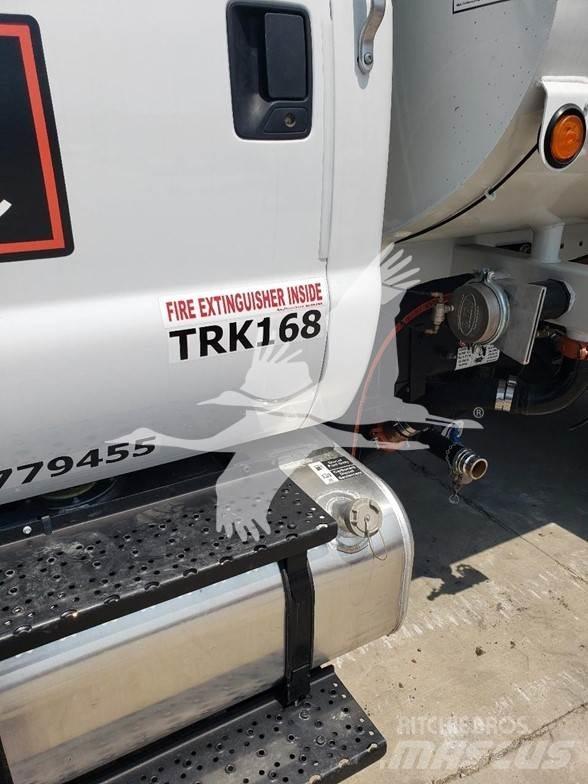 F & R F750 Tomruk çekicileri