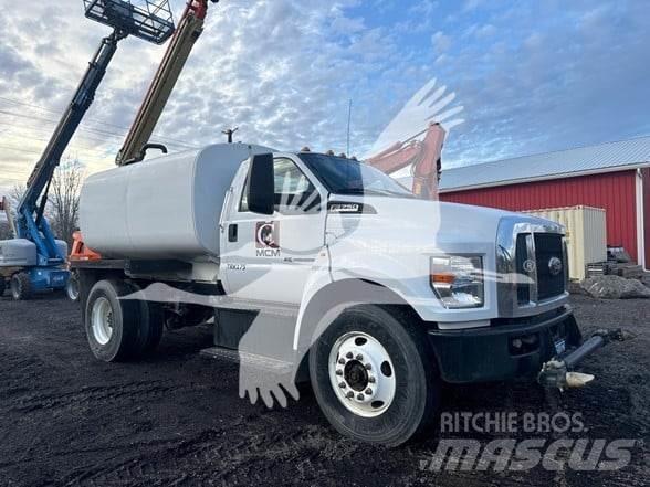 F & R F750 Tomruk çekicileri