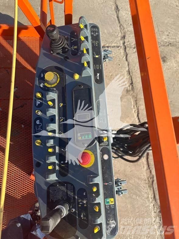 JLG 1350SJP Teleskopik personel platformları