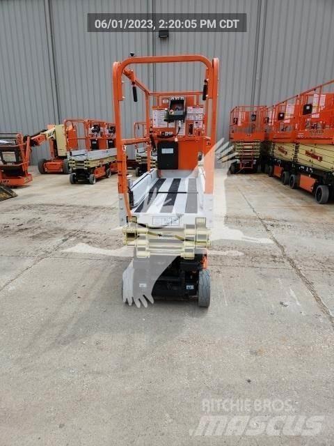 JLG 1930ES Makasli platformlar