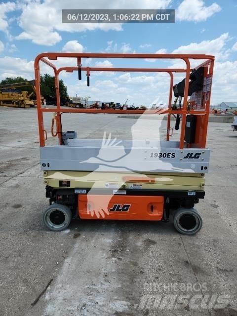 JLG 1930ES Makasli platformlar