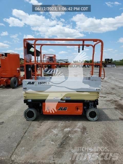 JLG 1930ES Makasli platformlar