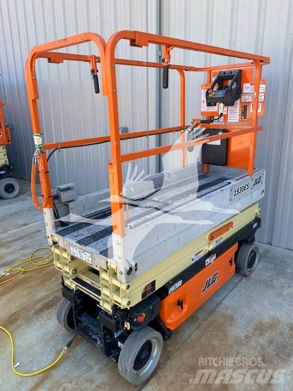 JLG 1930ES Makasli platformlar