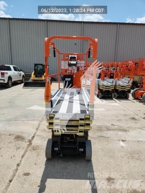 JLG 1930ES Makasli platformlar