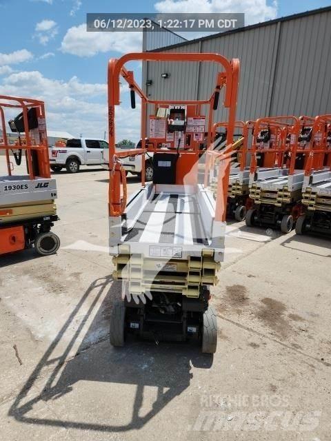 JLG 1930ES Makasli platformlar
