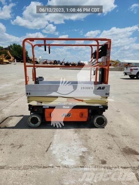 JLG 1930ES Makasli platformlar
