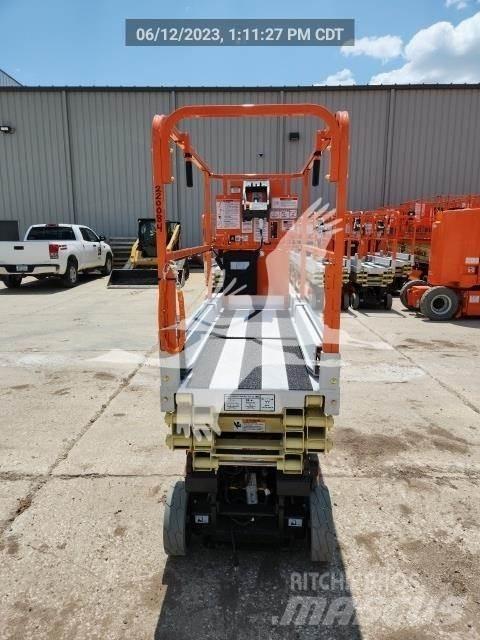 JLG 1930ES Makasli platformlar