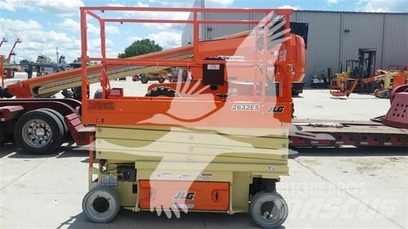 JLG 2632ES Makasli platformlar
