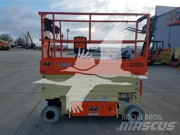 JLG 2632ES Makasli platformlar