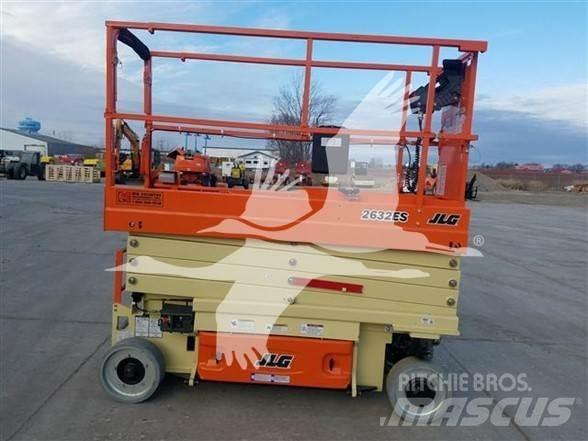 JLG 2632ES Makasli platformlar