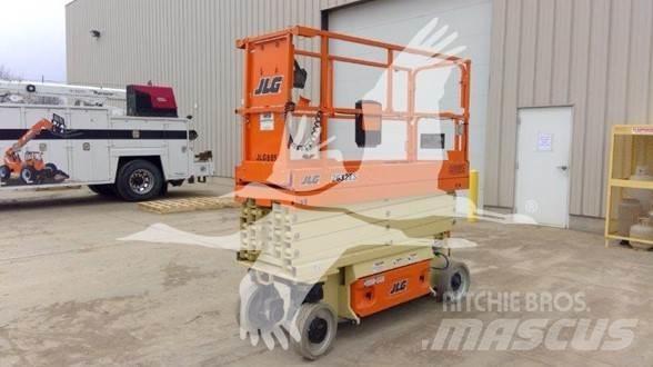 JLG 2632ES Makasli platformlar