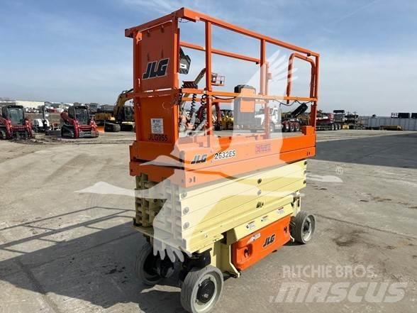 JLG 2632ES Makasli platformlar