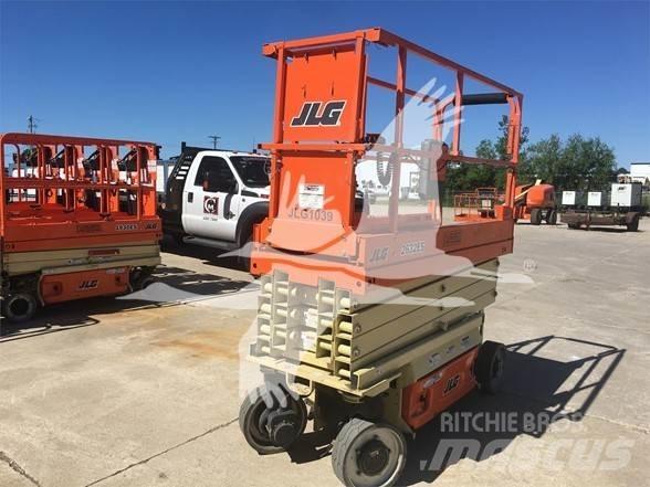 JLG 2632ES Makasli platformlar