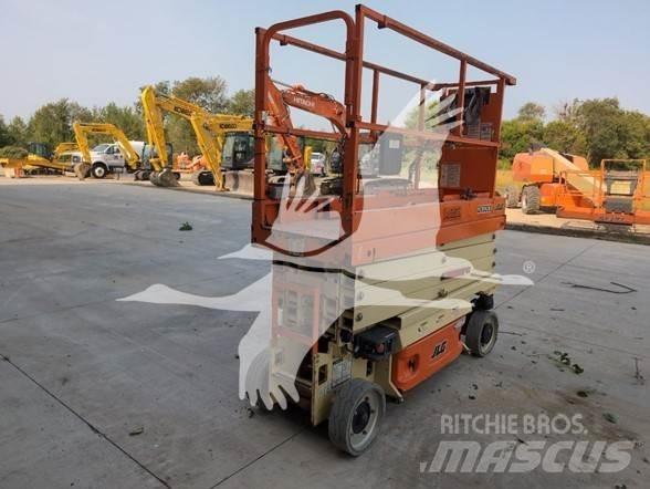 JLG 2632ES Makasli platformlar