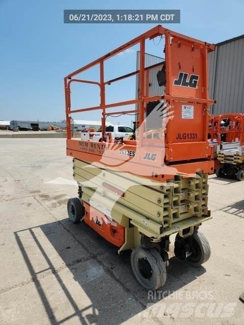 JLG 2632ES Makasli platformlar