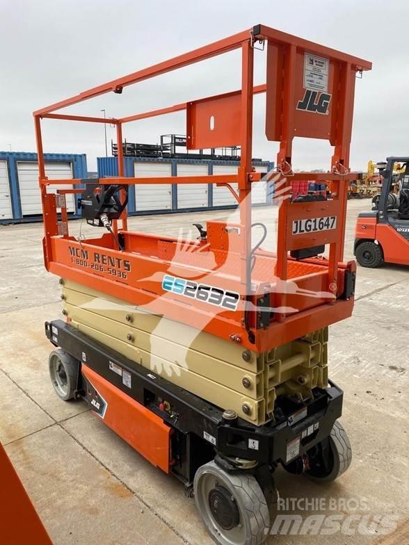 JLG 2632ES Makasli platformlar