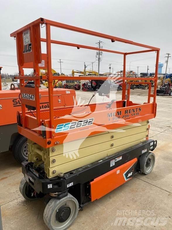 JLG 2632ES Makasli platformlar