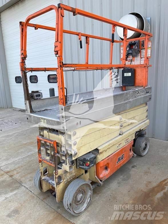 JLG 2632ES Makasli platformlar