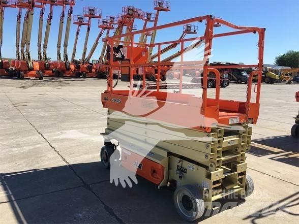 JLG 2646ES Makasli platformlar
