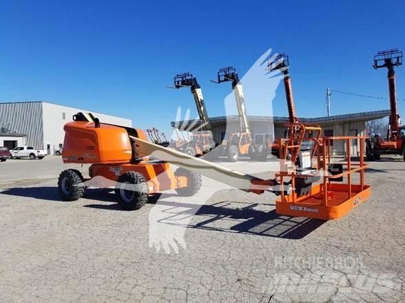 JLG 400S Teleskopik personel platformları