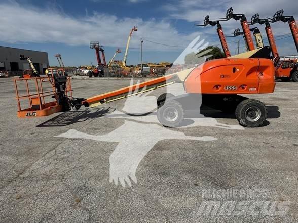 JLG 400S Teleskopik personel platformları