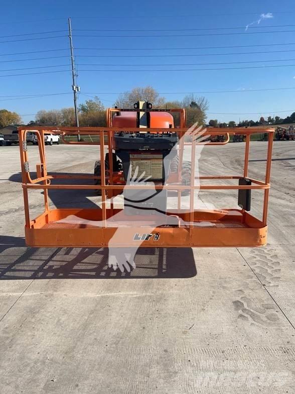 JLG 400S Teleskopik personel platformları