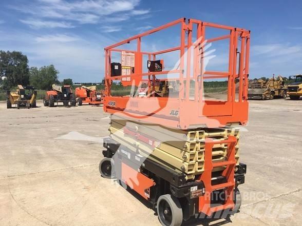 JLG 4045R Makasli platformlar