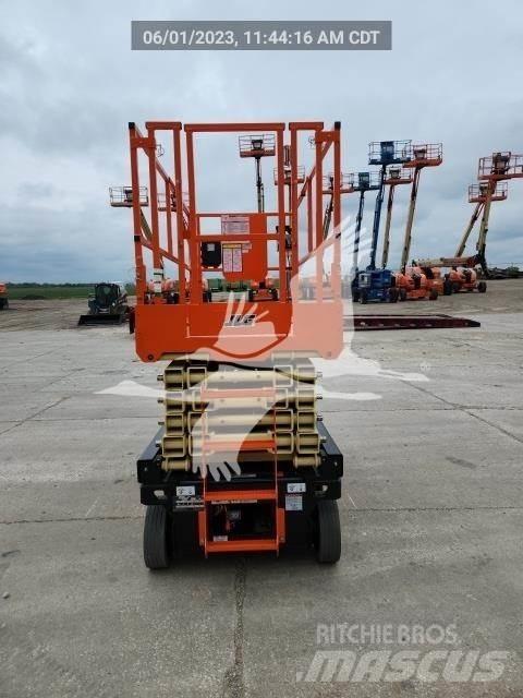 JLG 4045R Makasli platformlar