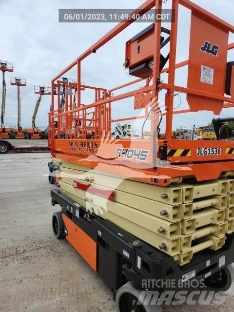 JLG 4045R Makasli platformlar