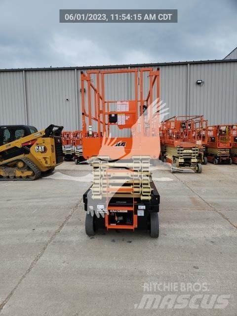 JLG 4045R Makasli platformlar