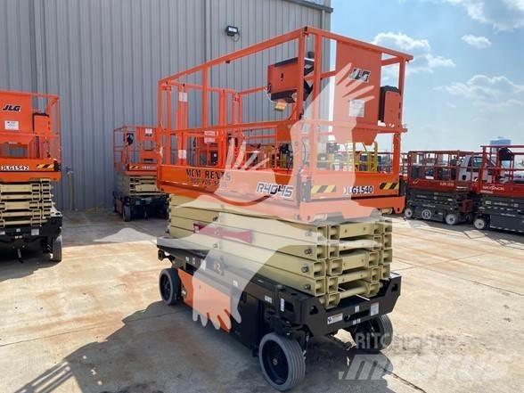 JLG 4045R Makasli platformlar