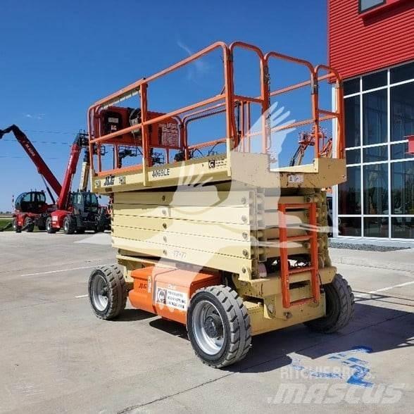 JLG 4069LE Makasli platformlar