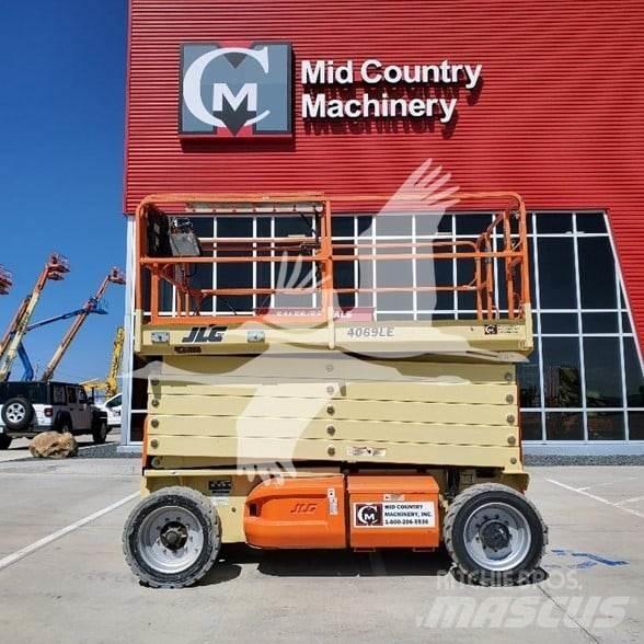 JLG 4069LE Makasli platformlar