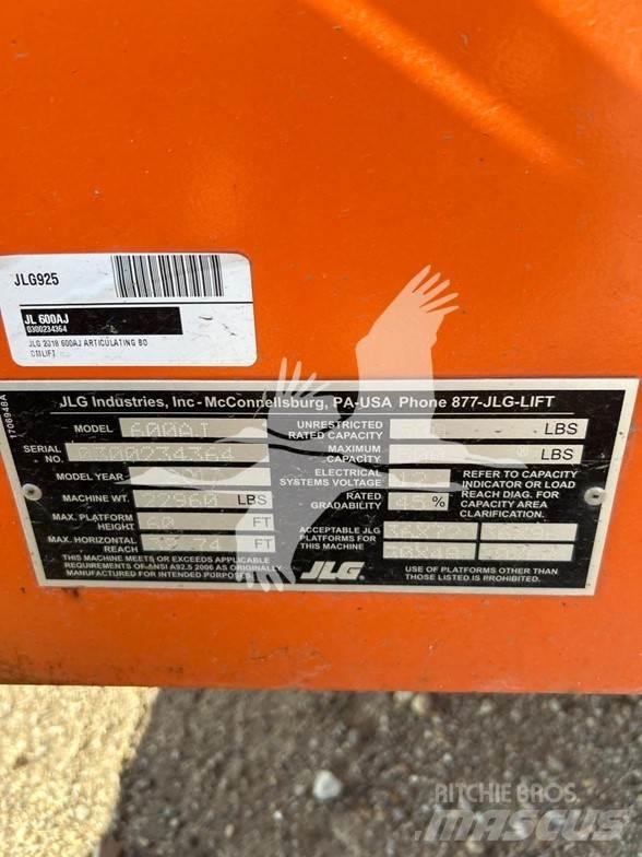 JLG 600AJ Körüklü personel platformları