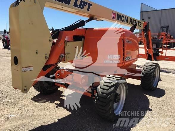 JLG 600AJ Körüklü personel platformları
