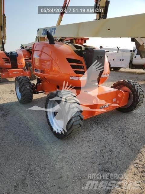 JLG 600AJ Körüklü personel platformları