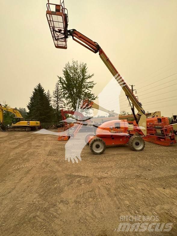 JLG 600AJ Körüklü personel platformları