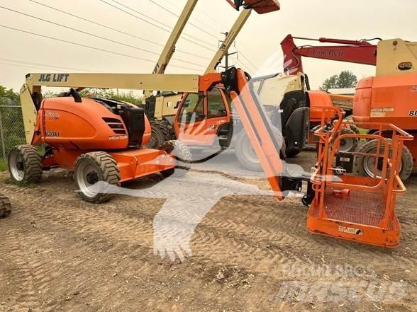 JLG 600AJ Körüklü personel platformları