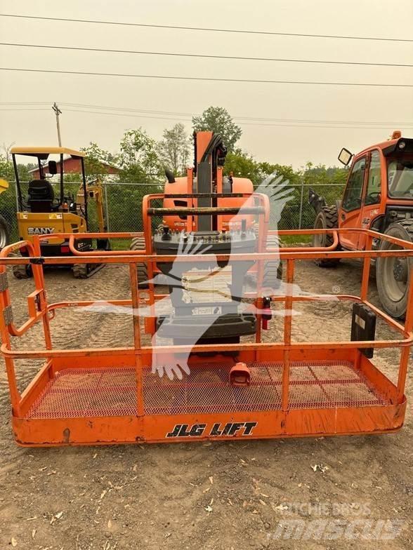 JLG 600AJ Körüklü personel platformları