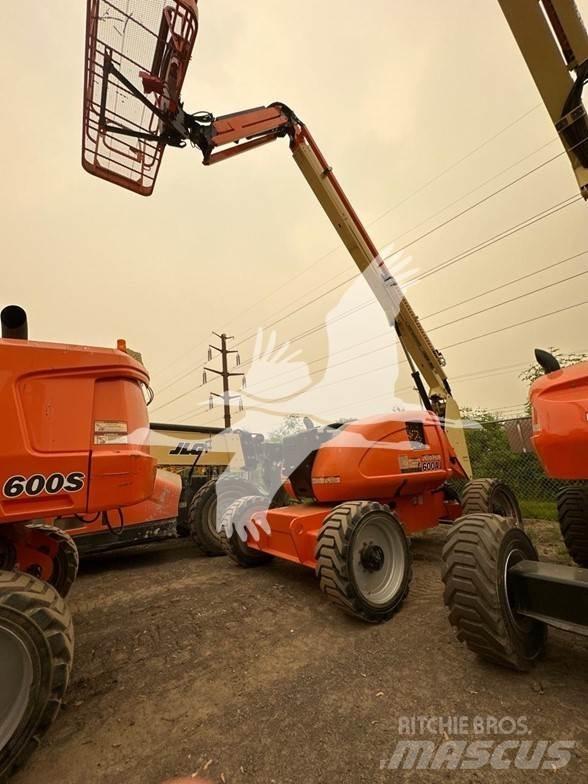 JLG 600AJ Körüklü personel platformları