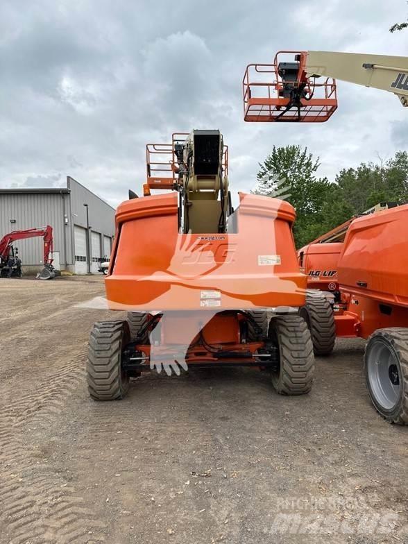 JLG 600S Teleskopik personel platformları
